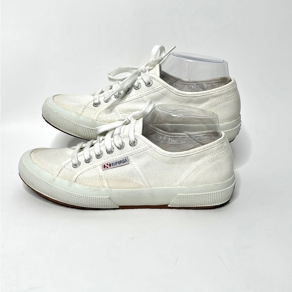 Superga 2750 Cotu Classic Sneakers in White - Size USA 8